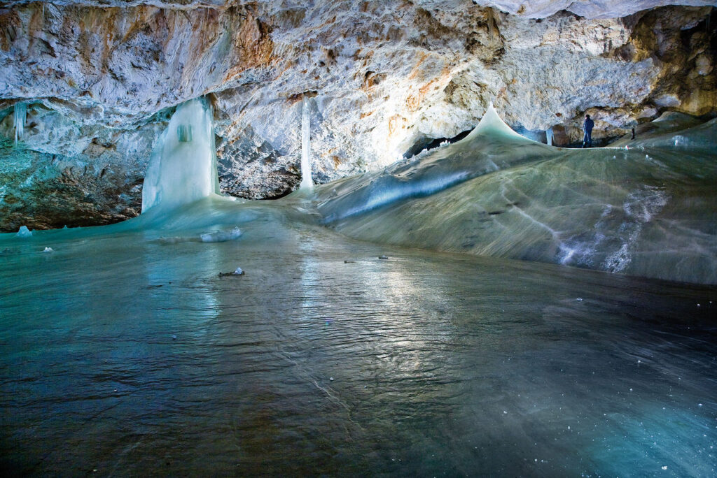 Dobšinská ľadová jaskyňa: Klenot Slovenského raja